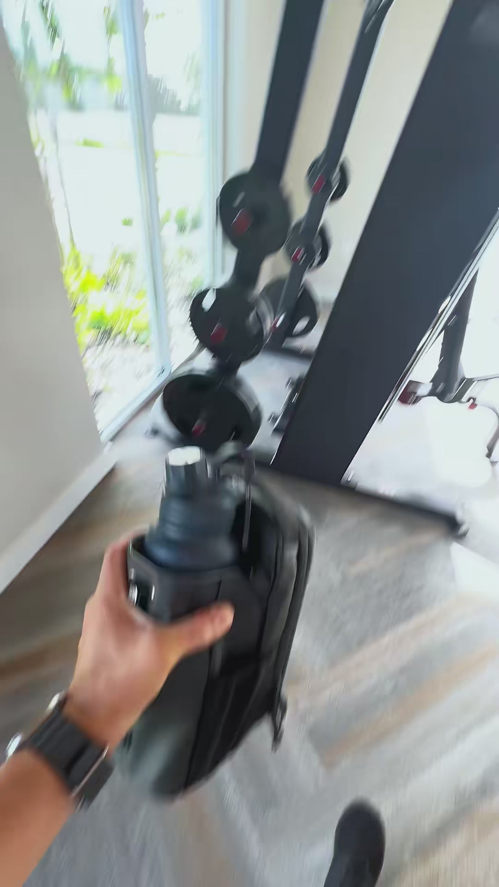 Magnetic Portable Fitness Bag